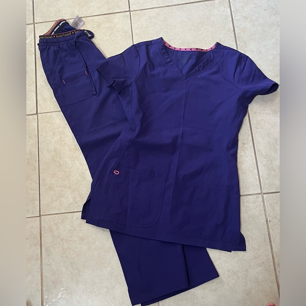 HeartSoul Purple Scrub Set